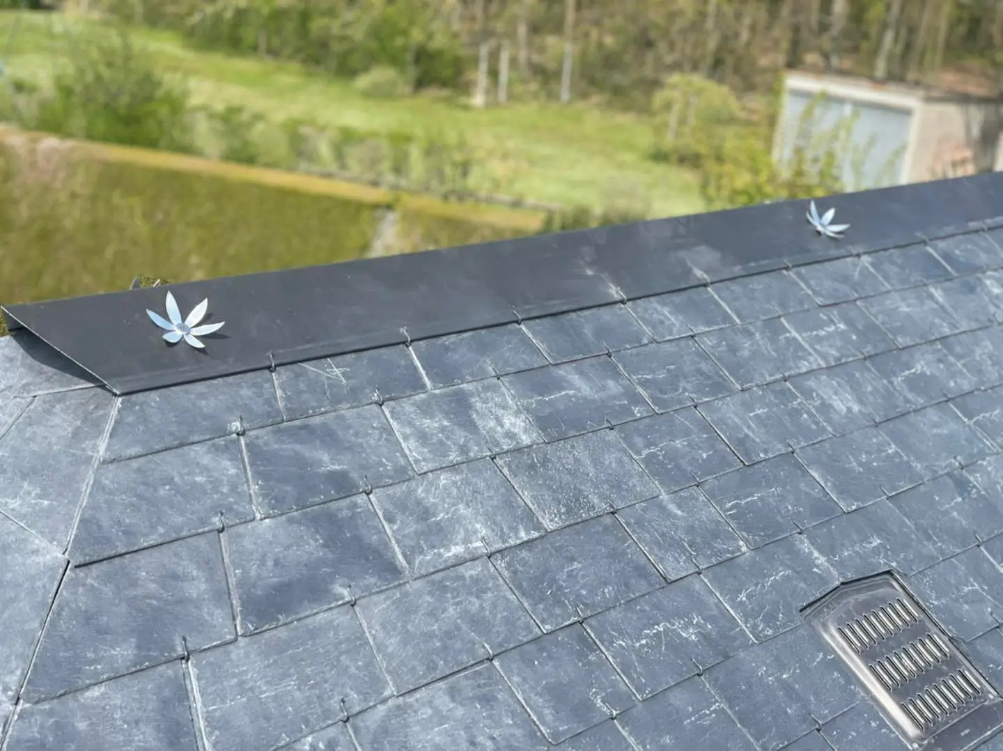 Rénovation de couverture en zinc en Normandie : ce qu&rsquo;il faut savoir
